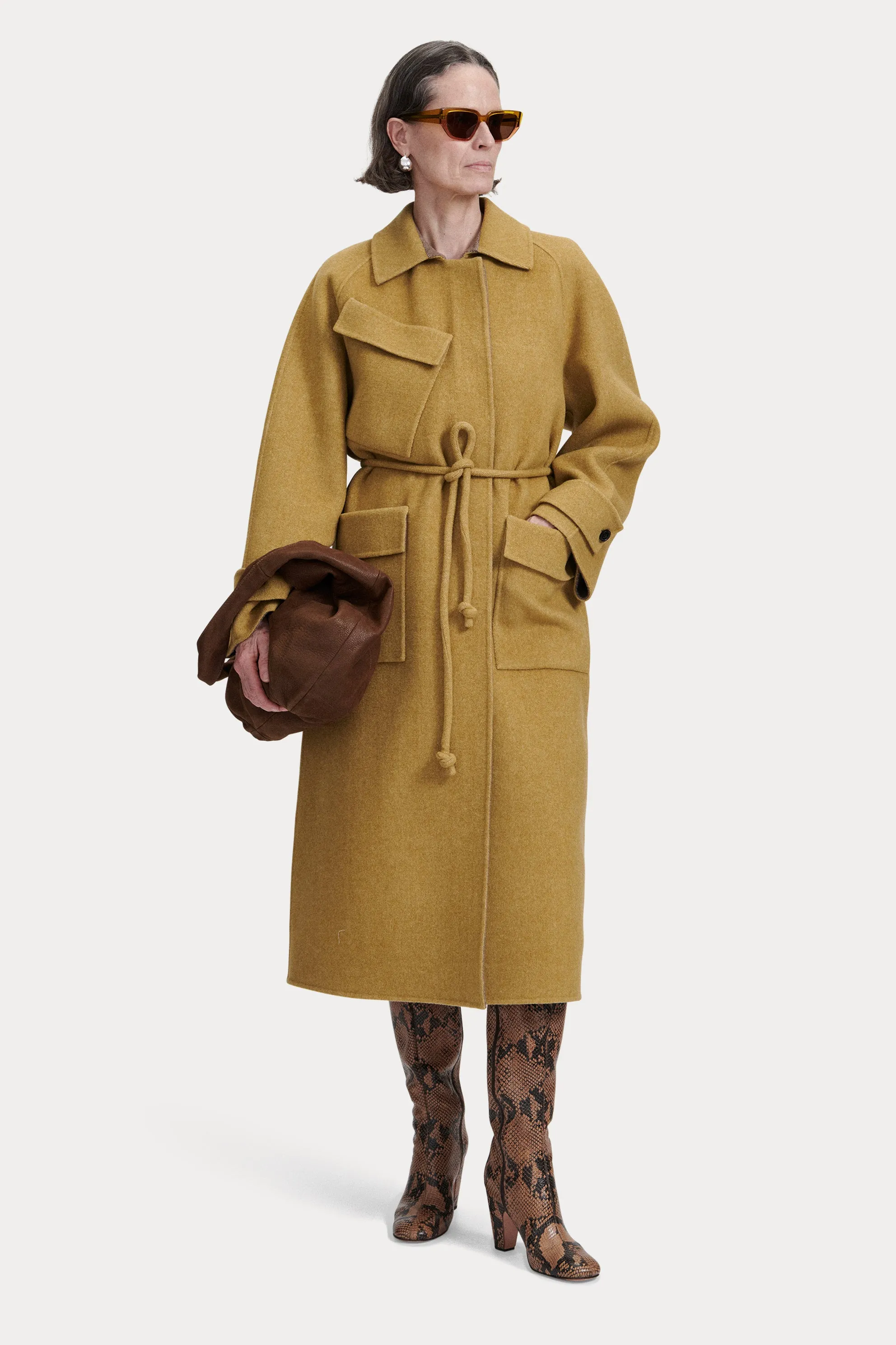 Alves Trench