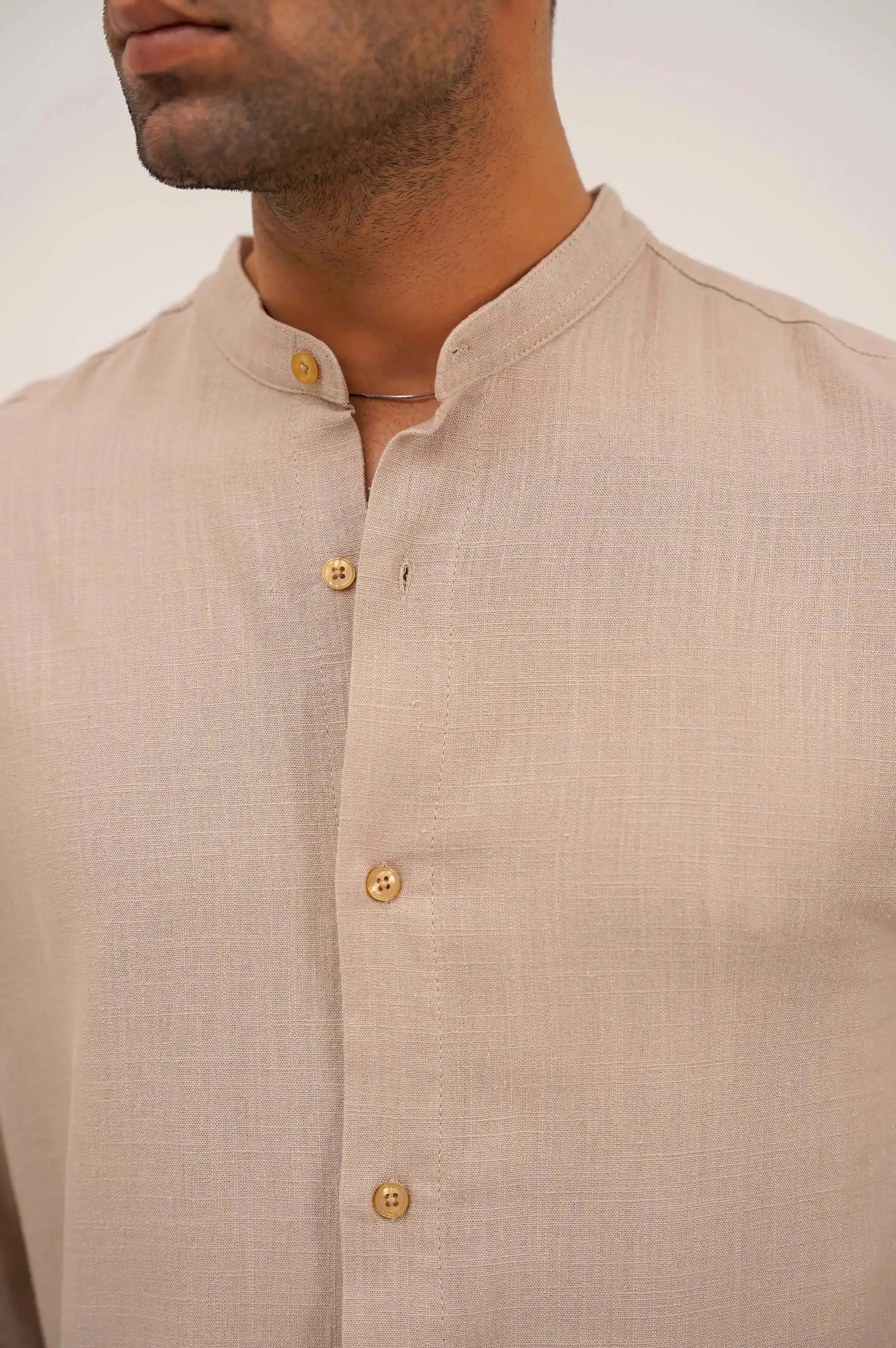 BASIC BUTTON DOWN SHIRT