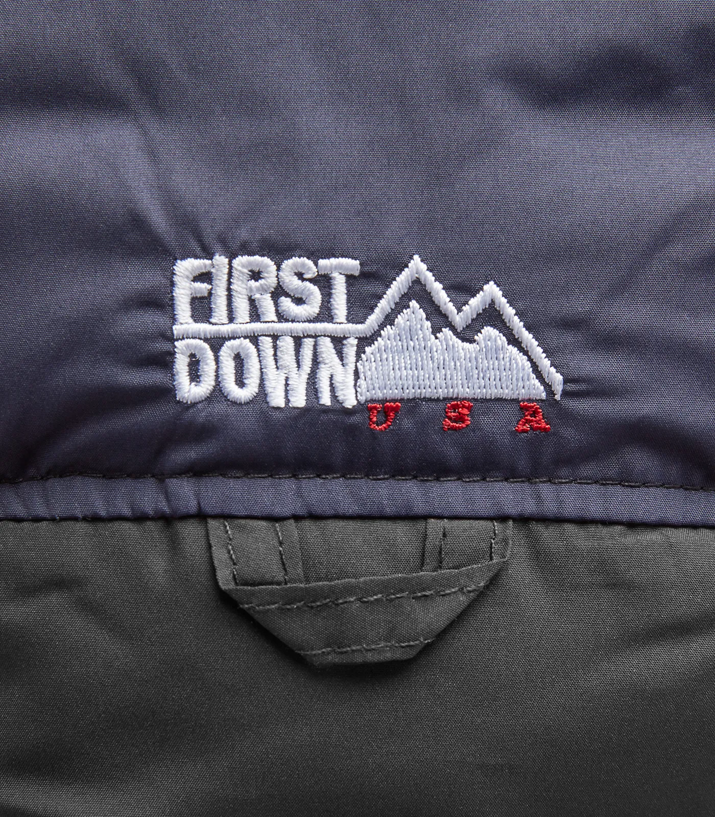 BILLIONAIRE BOYS CLUB x FIRST DOWN BUBBLE DOWN CAP - NAVY