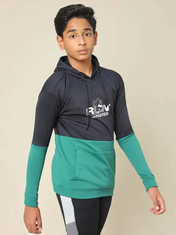 Boys Colorblock Slim Fit Hooded Sweatshirt with TECHNO WARM 