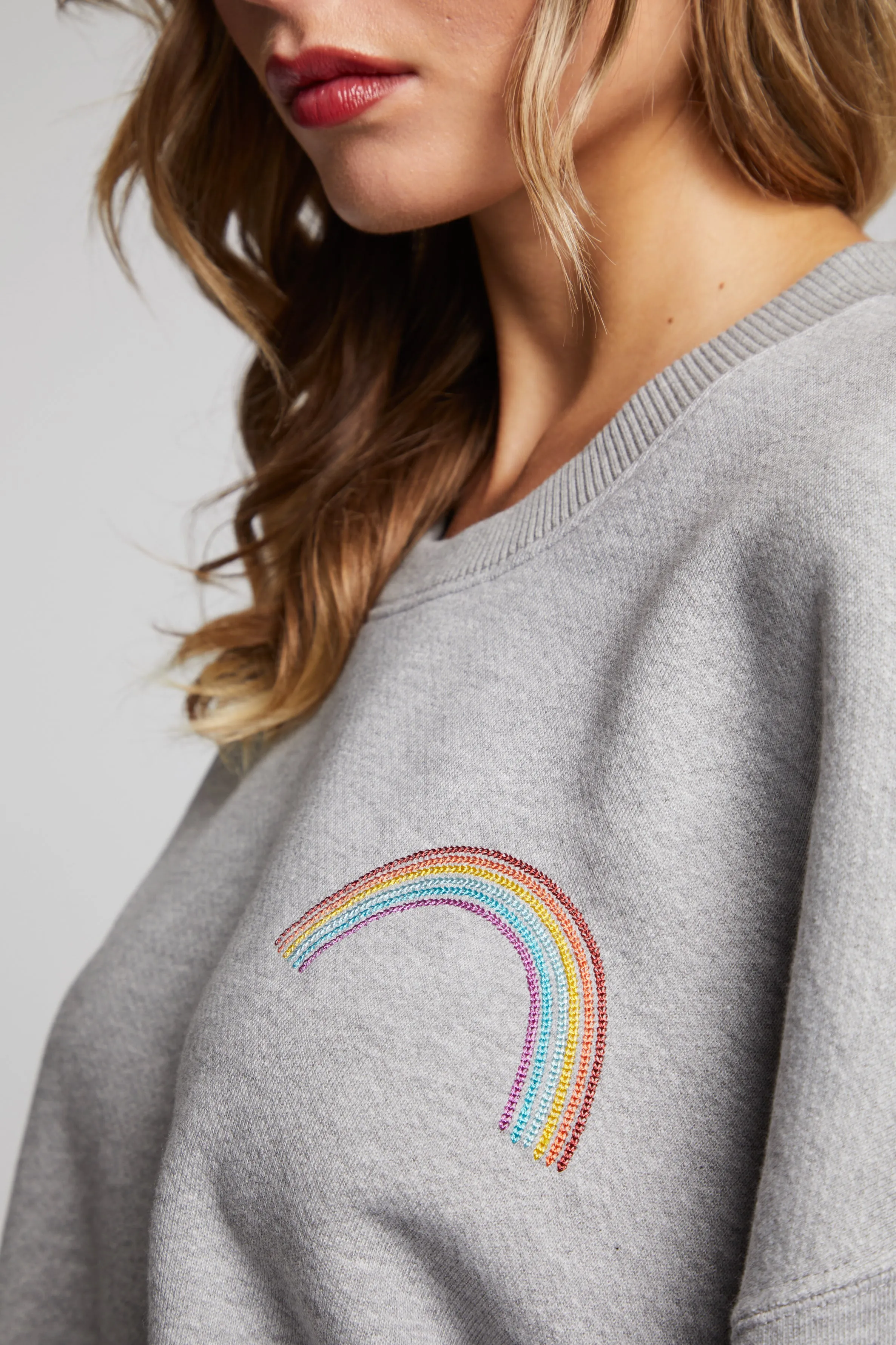 Chaser Rainbow Women's Pullover