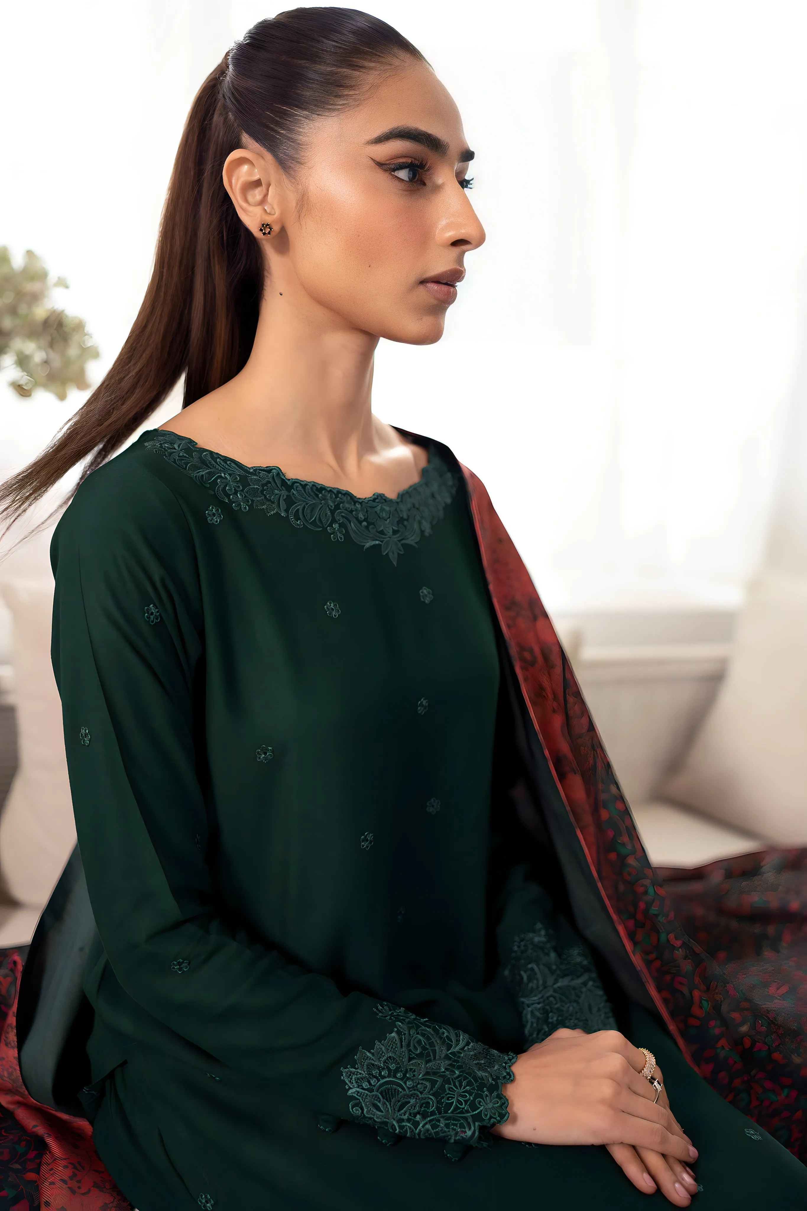 Emerald Green Fall Embroidered Set NEL-23644