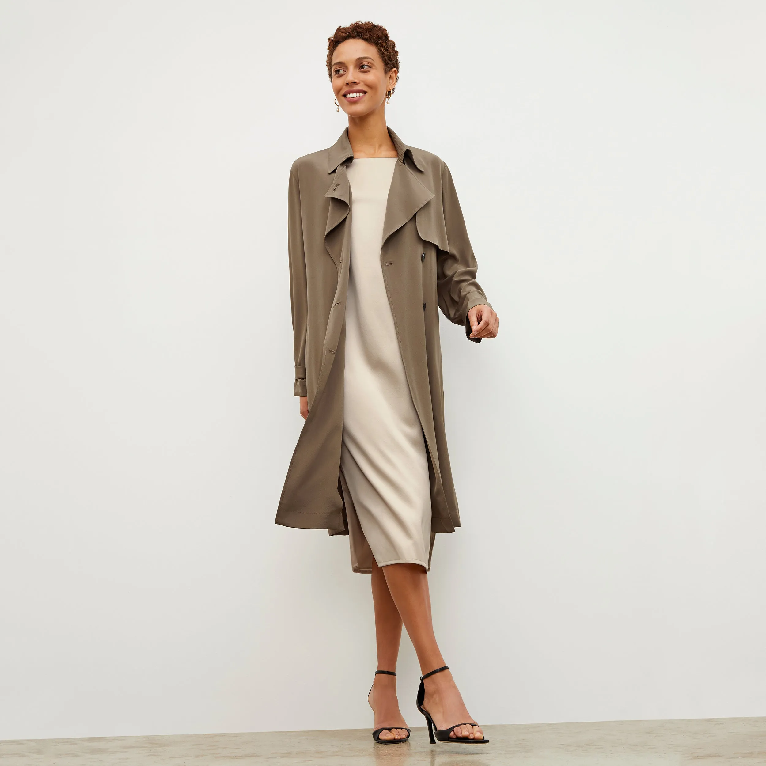 Jensen Trench - Silk :: Deep Khaki