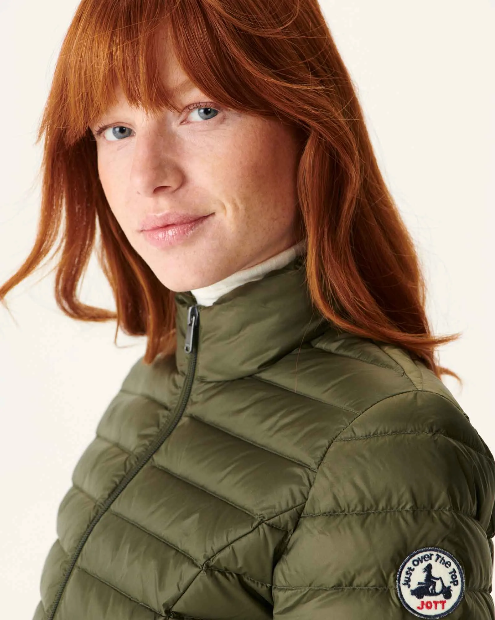 Lightweight down jacket Army Cha