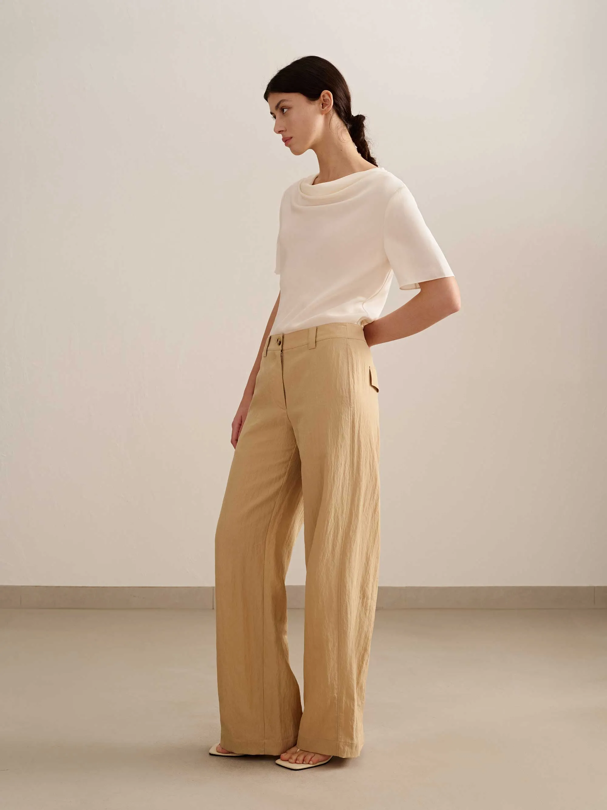 Low-Rise Trousers