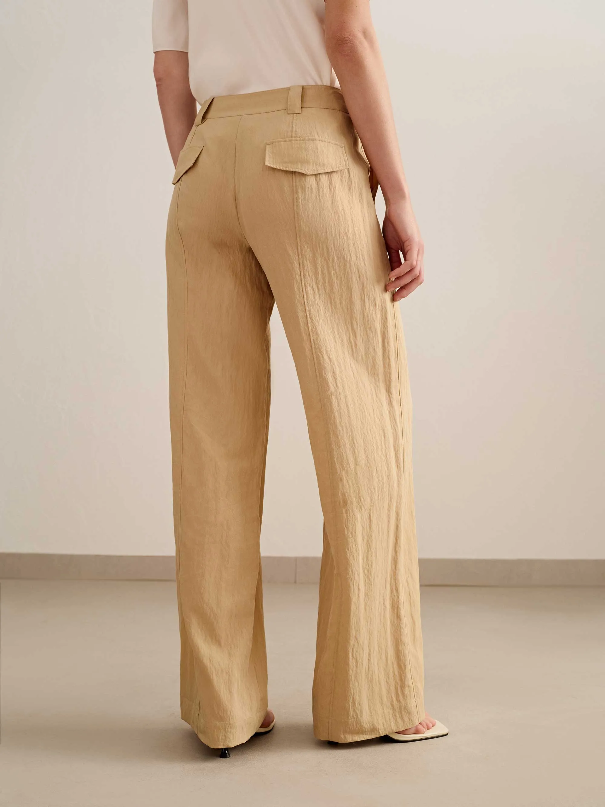 Low-Rise Trousers