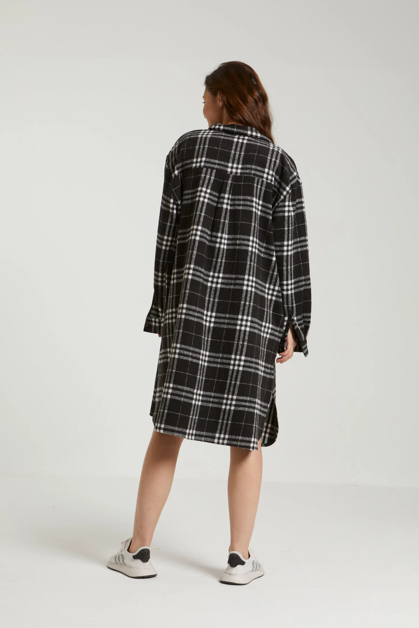 OVERSIZED PLAID WOOL COAT - BLACK