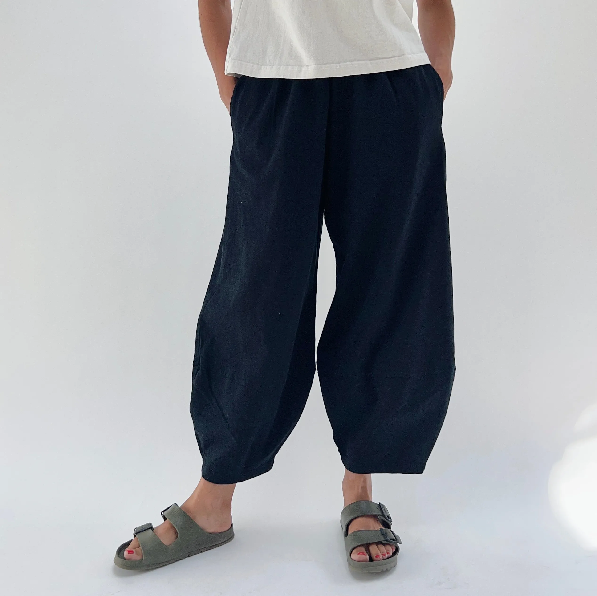 Pacific Cotton | Cotton Oliver Pant in Black