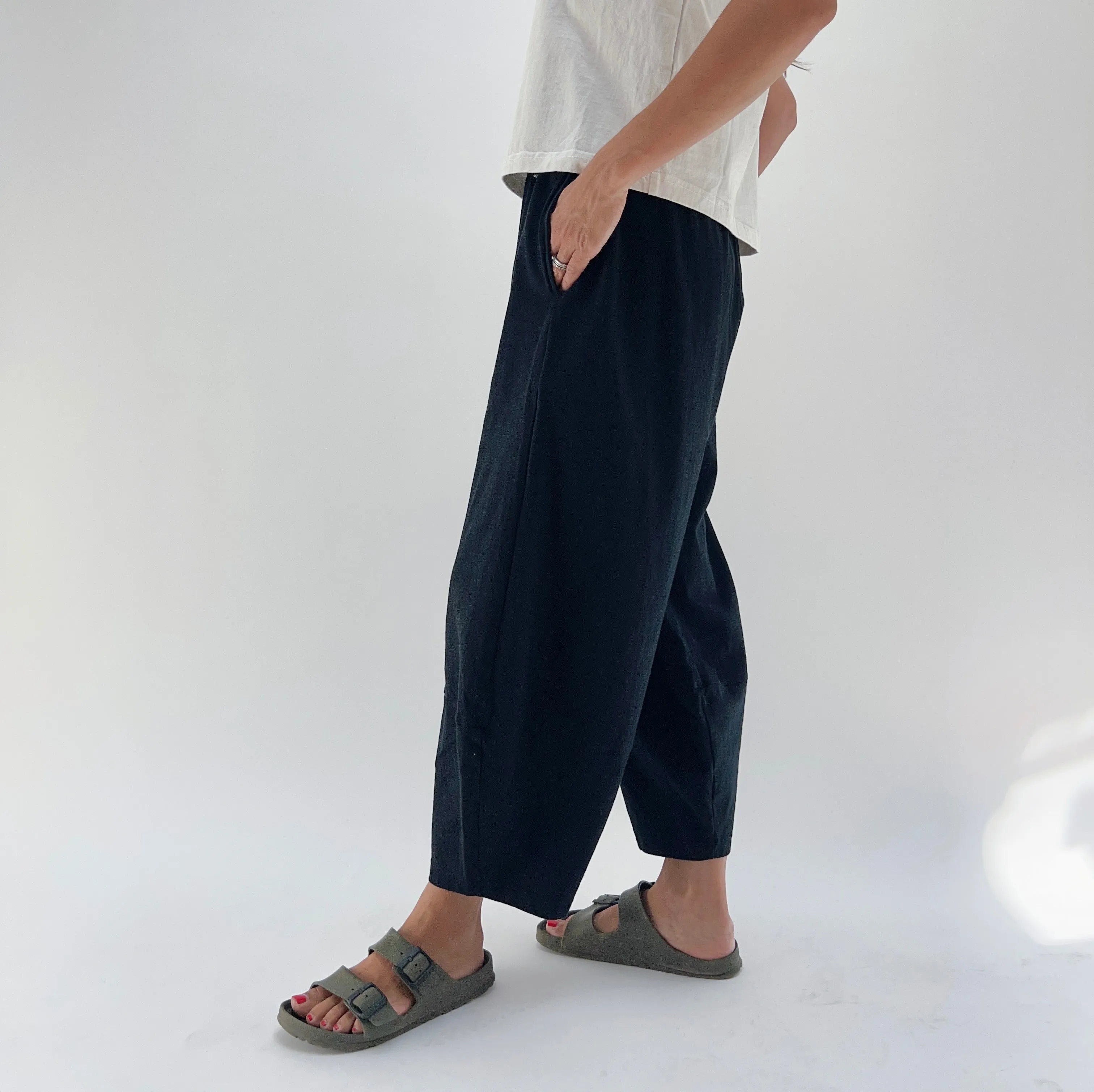 Pacific Cotton | Cotton Oliver Pant in Black