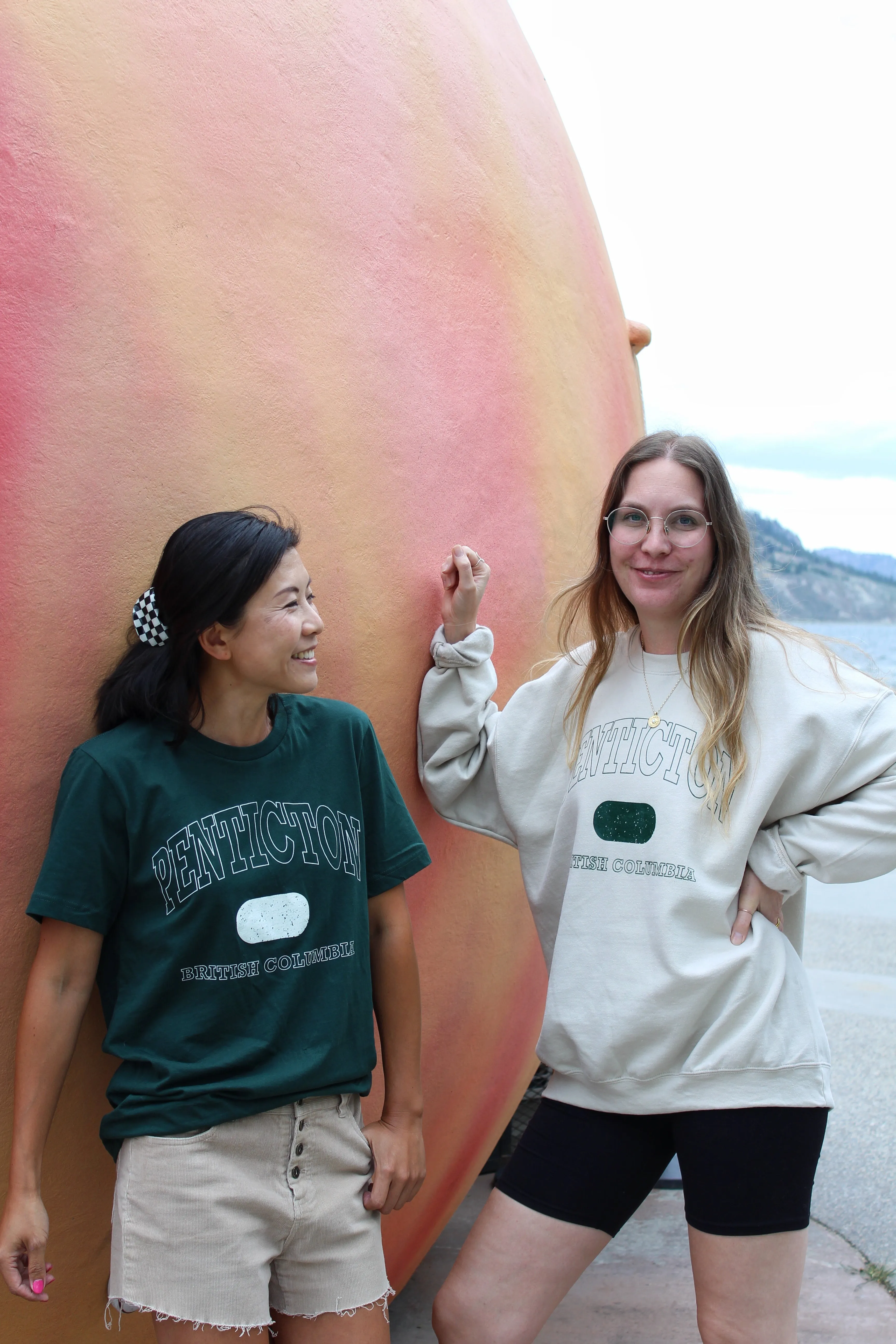 Penticton Cream Sweatshirt