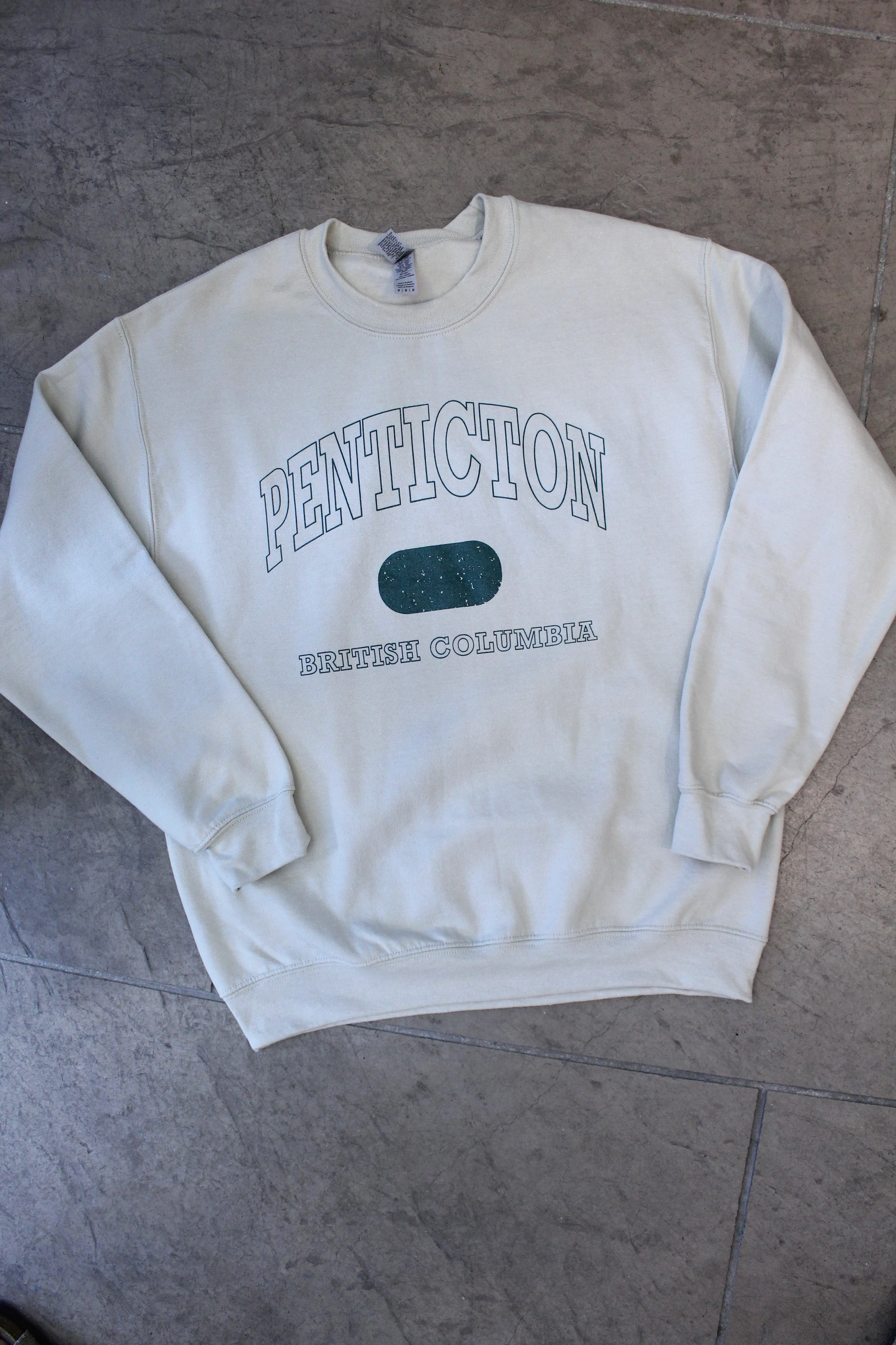 Penticton Cream Sweatshirt