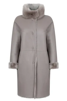 Sure! Here’s an optimized title for the product:

Reversible Shearling Coat in Cocoon Shape - Stylish Zermatt Design