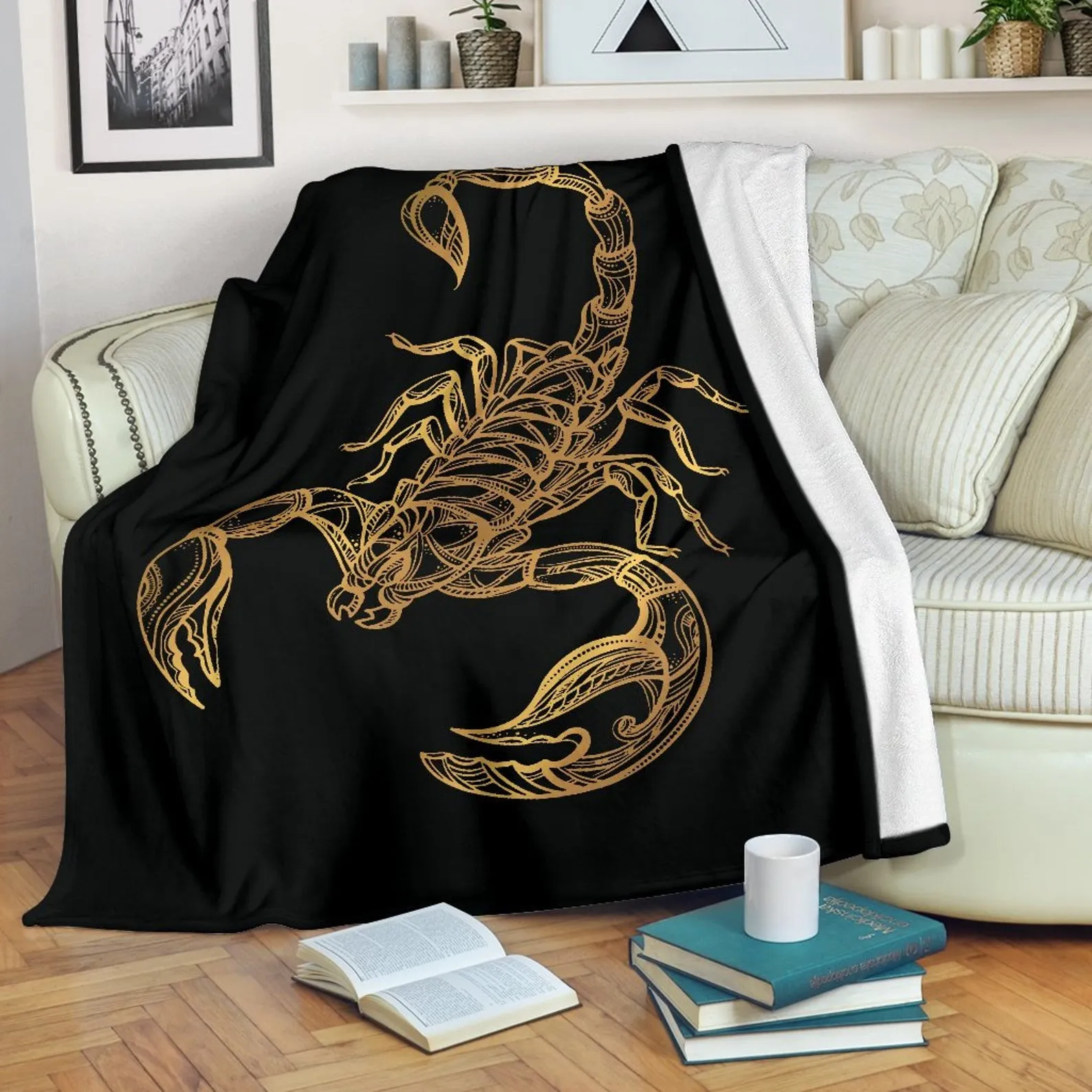 Scorpio Blanket, Golden Scorpion Lover Throw Blanket, Teen Girls Boys And Adult Micro Fleece Blanket, Warm Scorpio Throw Blanket