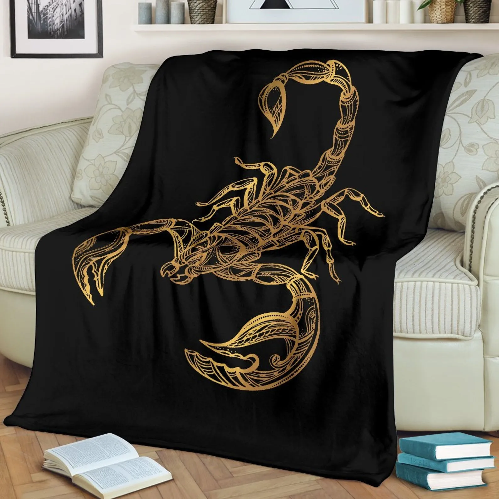 Scorpio Blanket, Golden Scorpion Lover Throw Blanket, Teen Girls Boys And Adult Micro Fleece Blanket, Warm Scorpio Throw Blanket